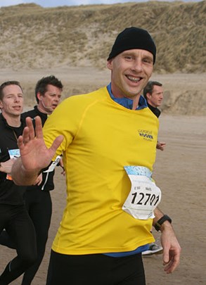 Actiefoto van Niels Visser tijdens de wedstrijd